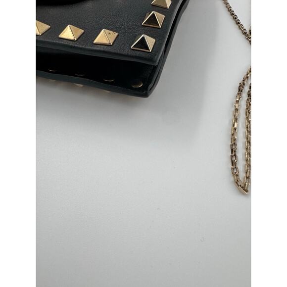 Valentino Garavani Rockstud Shoulder Bag – Black Leather with Gold Studs - Picture 7 of 9